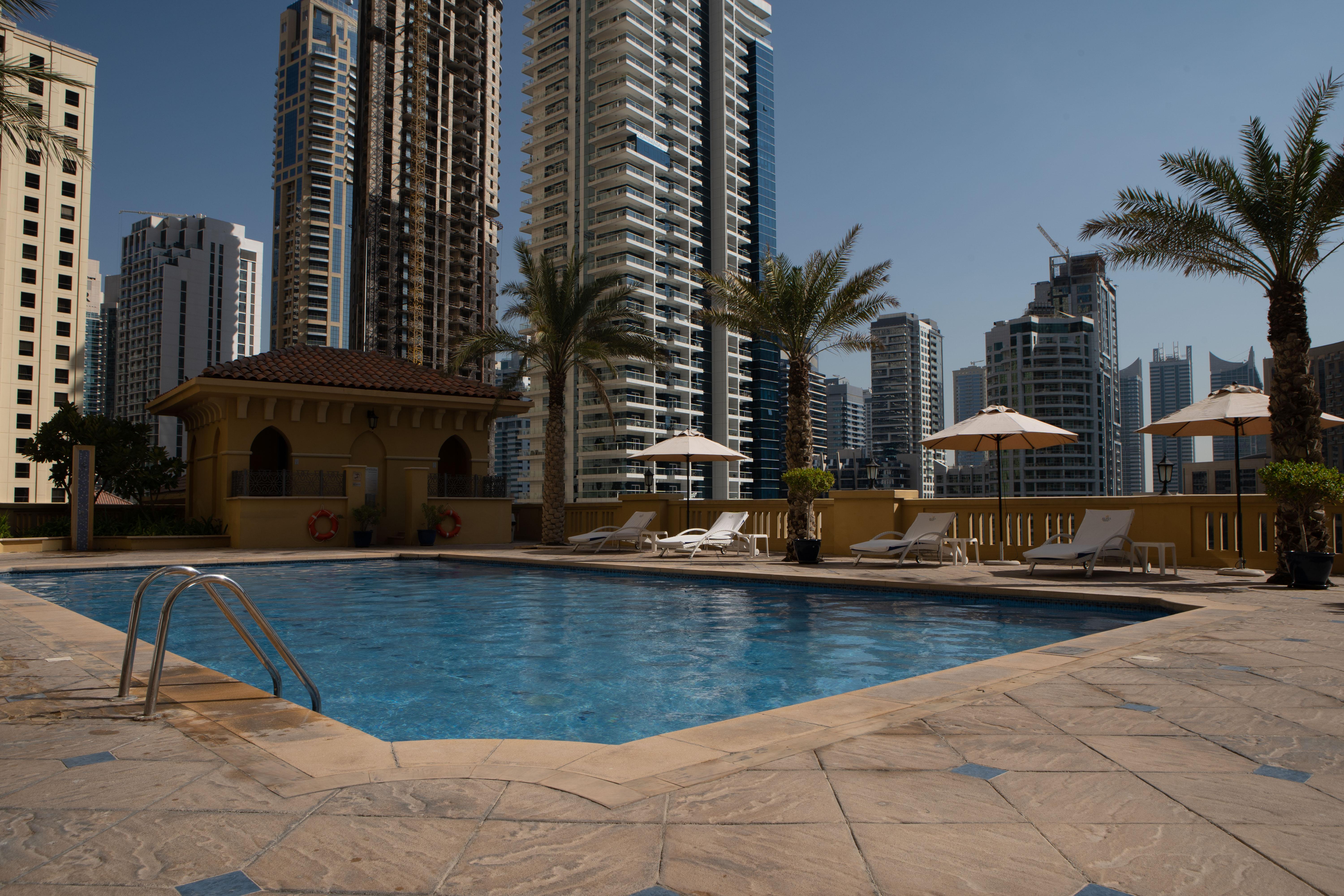 Suha Jbr Hotel Apartments Dubai Exterior photo